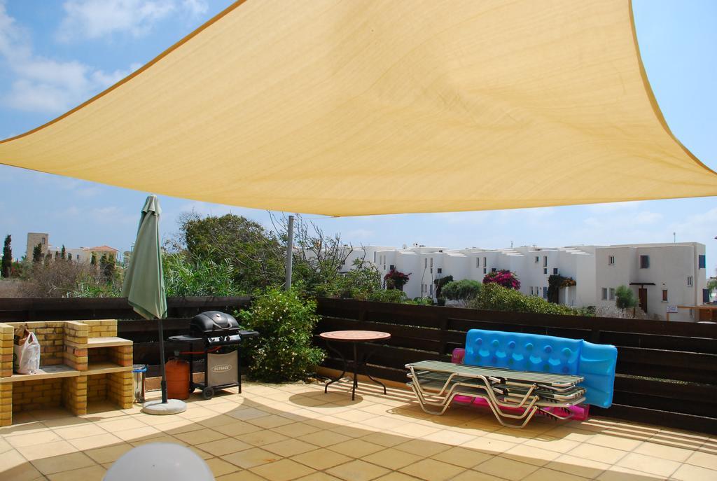 Villa Vista Paphos Exterior photo
